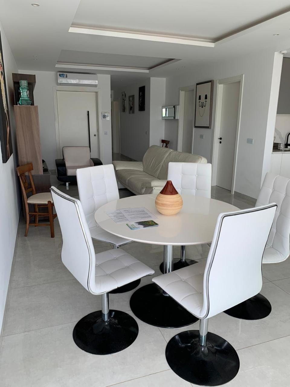 Apartamento Deluxe Santa Filomena Mindelo Eksteriør billede