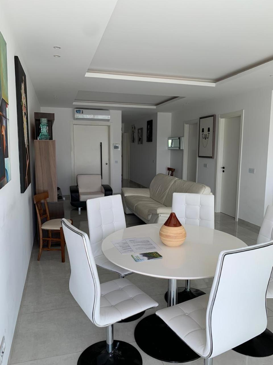 Apartamento Deluxe Santa Filomena Mindelo Eksteriør billede